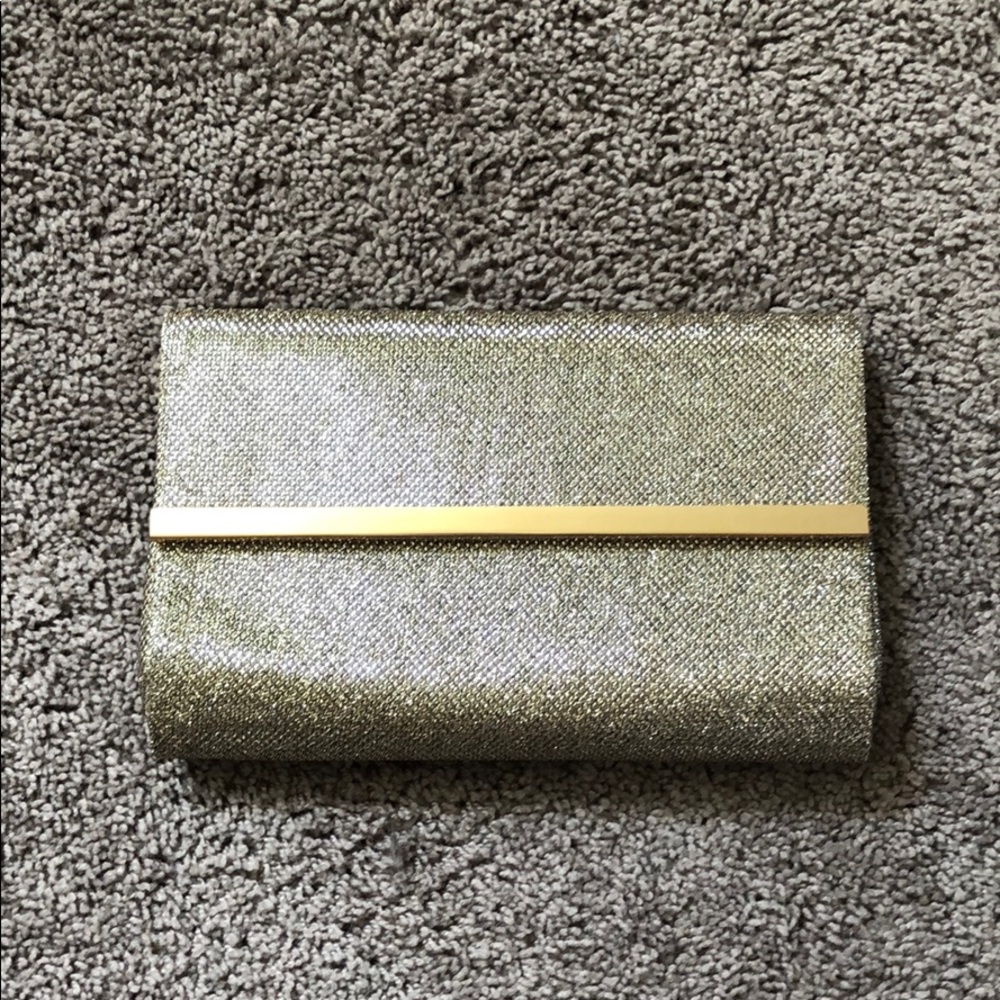 Bare Minerals clutch